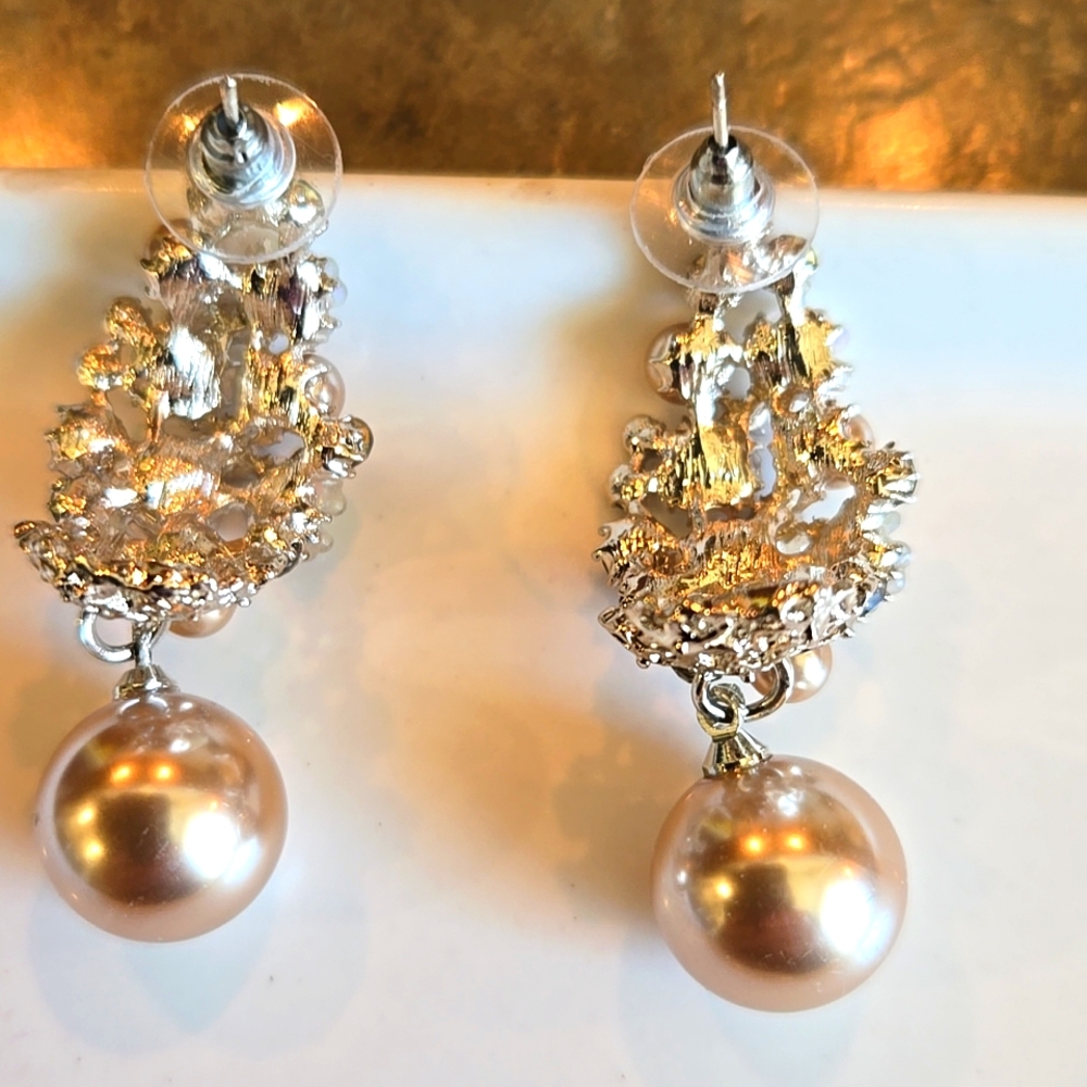 NWT Hoby Champagne Faux Pearl Drop Earrings - Picture 3 of 4